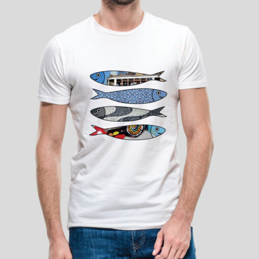 T-shirt Sardinhas. T-Shirts unissexo 100% Algodão, moderna e básica de manga curta com visual contemporâneo.
